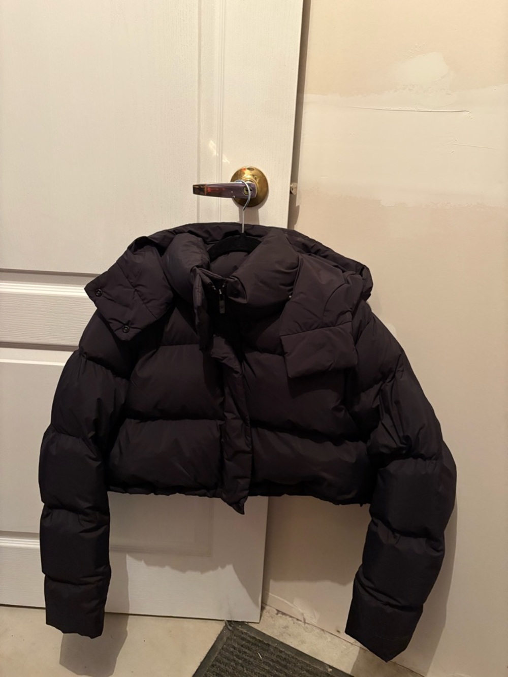 lululemon athletica Black Cropped Puffer Jacket